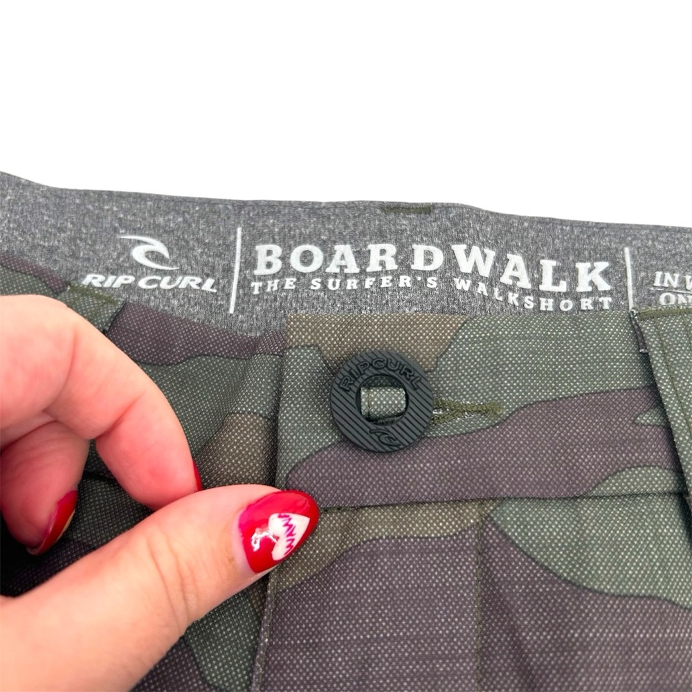NWT Rip Curl Men’s Green and Gray Camo Boardwalk Hybrid Shorts Waist 32 - Picture 4 of 12